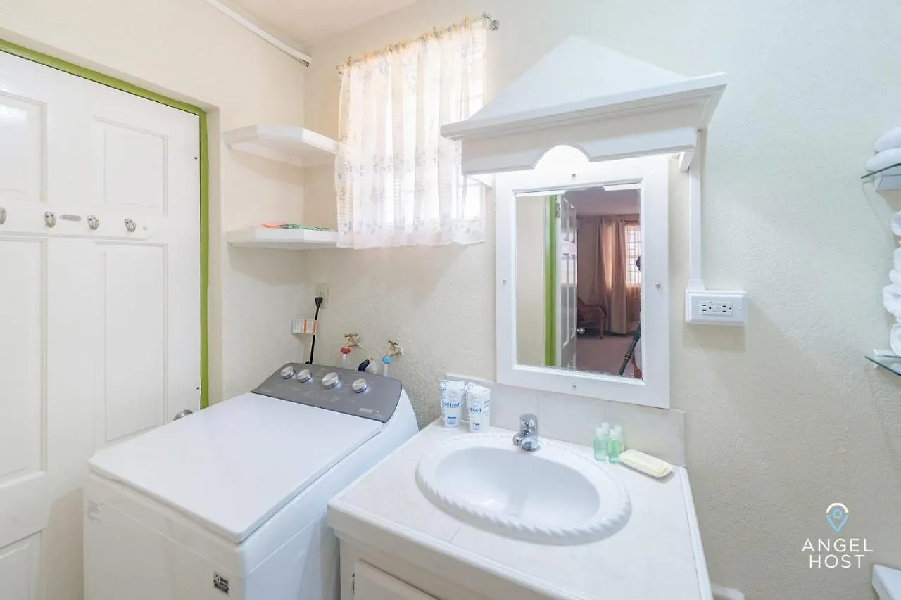 Providence Apt With Private Veranda Near Best Beaches Apartment Christ Church Barbados